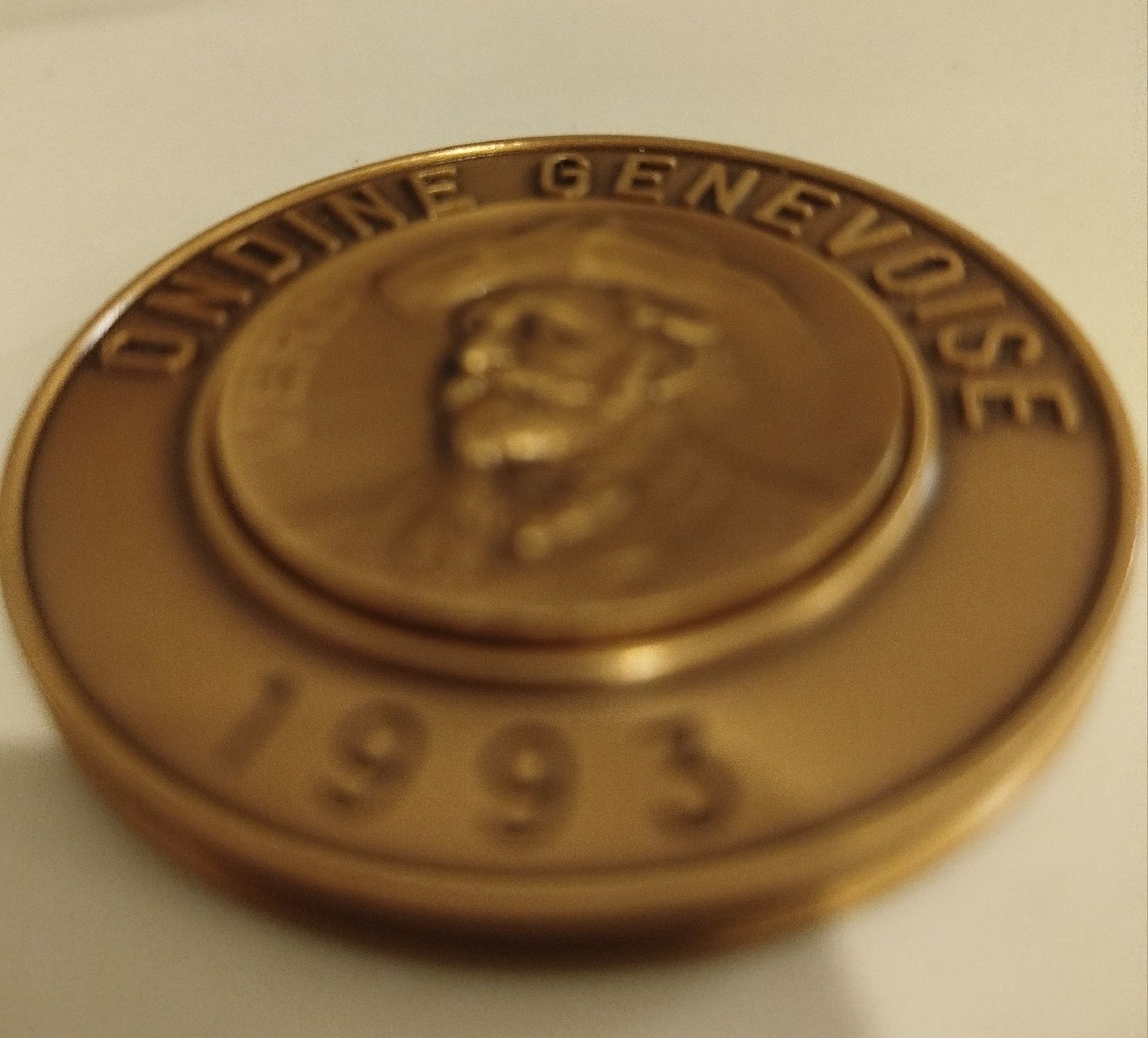 Medaglie: médaille Ondine Genevoise – Usato da Genève venduto da Octo-puces 1
