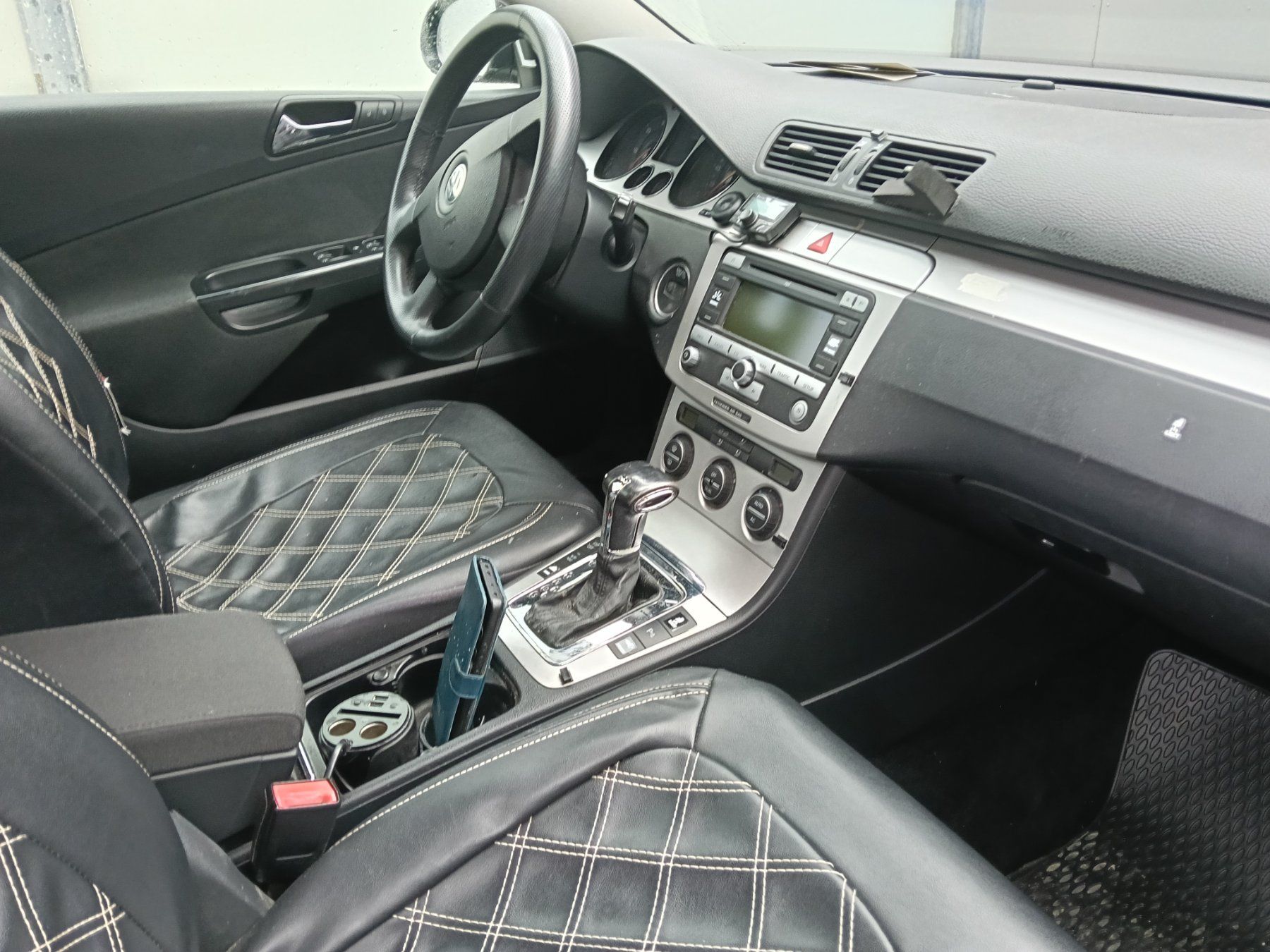 VW Automobili: Vw passat 2007/183000/MFK 5.26/Diesel – Usato da Flamatt venduto da Ij3p.s7f 6