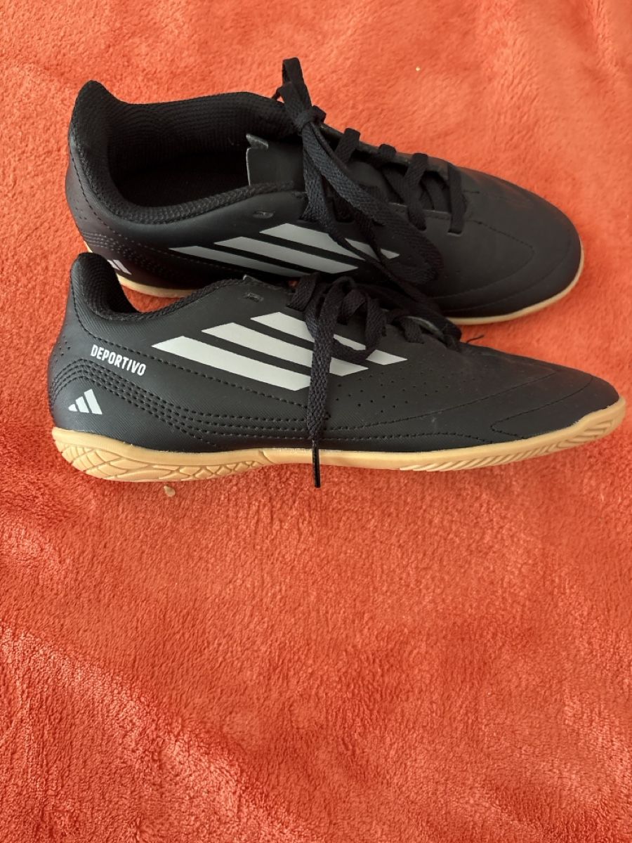 Scarpe per ragazzi: Baskets salle de gym Taille 36 - Bon – Nuovo (secondo la descrizione) da La Chaux-de-Fonds venduto da tuoro25 1