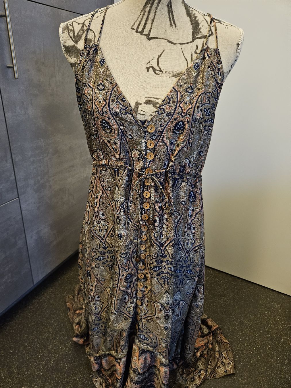 Vestiti: Luftiges Sommerkleid Gr. M Muster, Maxikleid – Nuovo (secondo la descrizione) da Anwil venduto da tamoos
