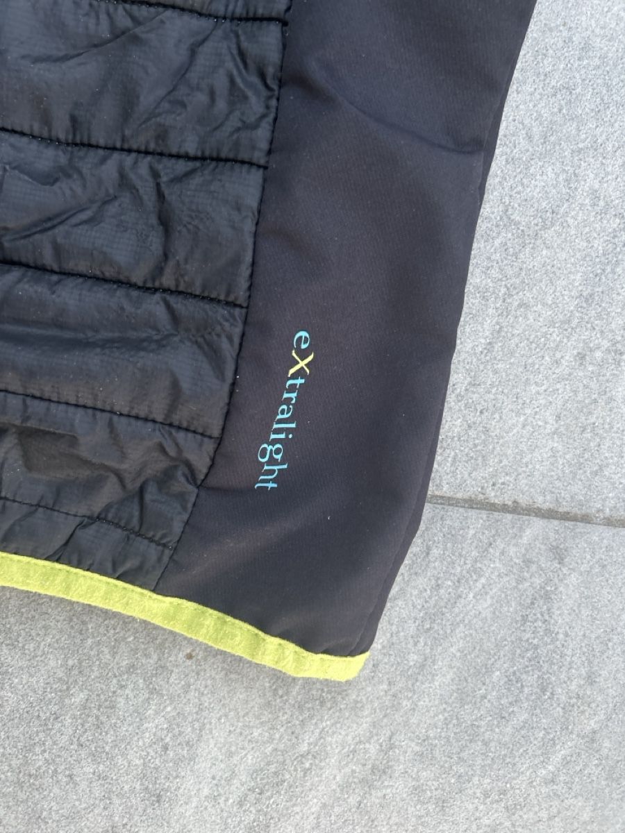 CMP Jacken & Mäntel: CMP Jacke Grösse 116 schwarz mit Kapuze – Gebraucht aus Eschenbach SG von bushika 3