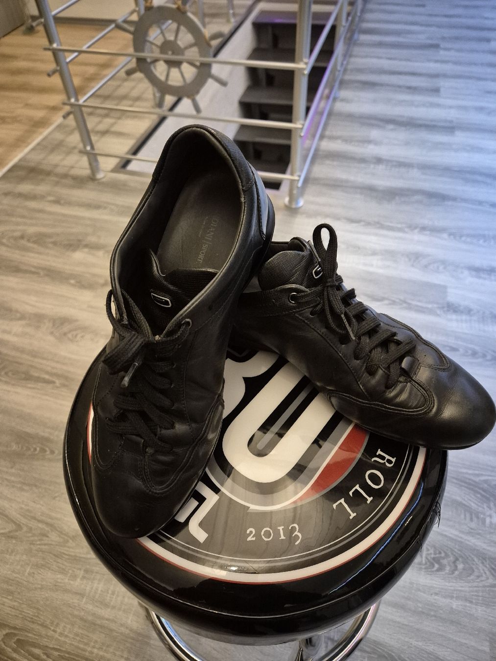 Scarpe da uomo: Alberto Guardiani Baskets Sport, Cuir Noir, Taille 41 – Usato da Chevenez venduto da Pippomy