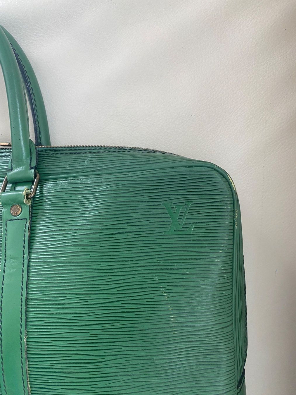 Louis Vuitton Sacs: MOST WANTED - LOUIS VUITTON PORTE DOCUMENTS VOYAGE – D'occasion à Winkel par ferrari2022 1