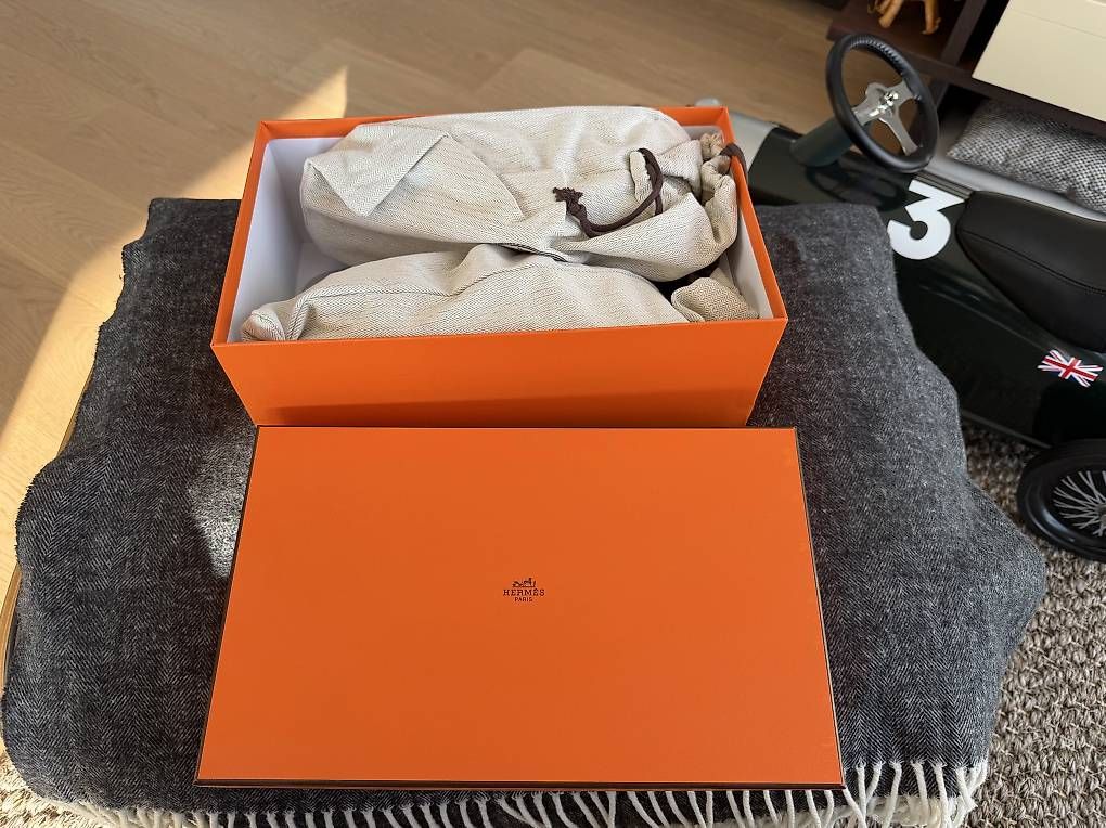 Scarpe da uomo: HERMES Sneaker Home Bouncing Veau / Grösse 42 – Usato da Zug venduto da PensoT 4
