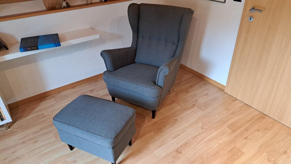 Strandmon Sessel und Hocker von IKEA Kaufen auf Ricardo