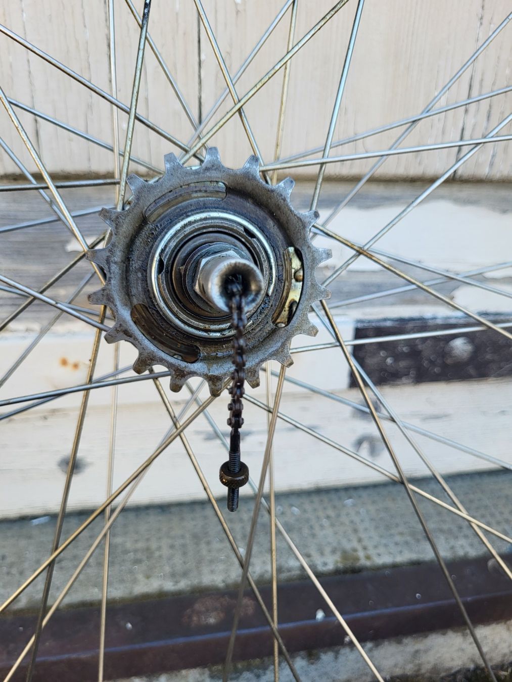 Raleigh Ersatzteile: Raleigh Hinterrad 3Gang – Gebraucht aus Riehen von tamola67 3
