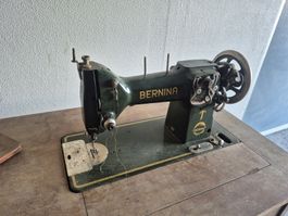 Alte Bernina Nähmaschine 