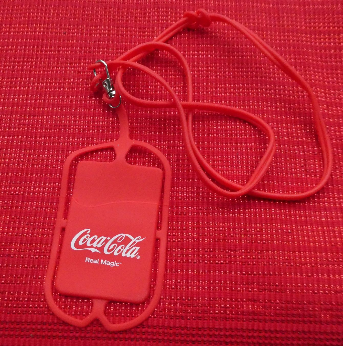 Anhänger: Porte cou Coca cola neuf – Neu und originalverpackt aus Troistorrents von Marion70