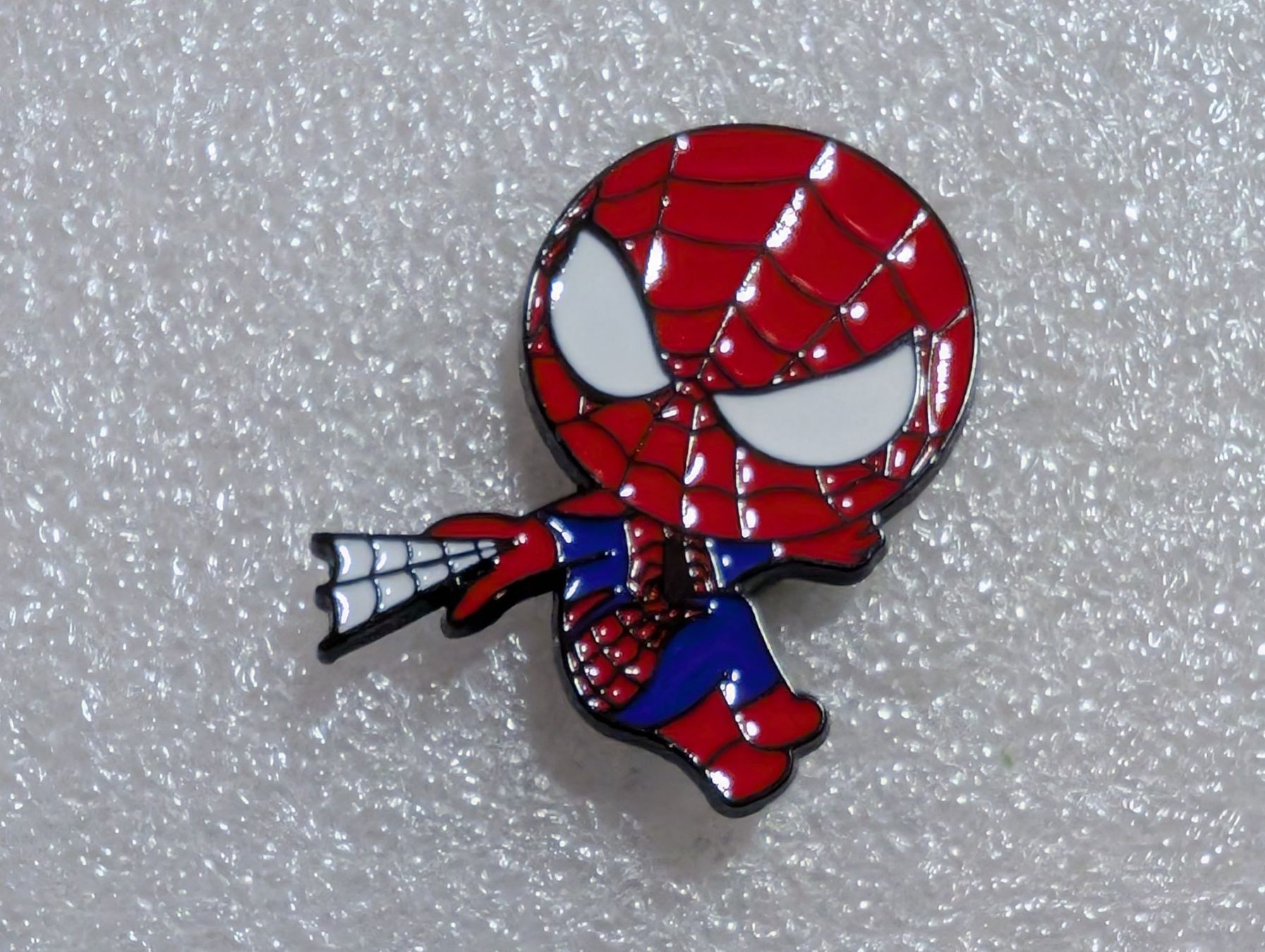 Placchette & Badge: Ansteckpin 239: Spider Man – Usato da Oppligen venduto da Pin-Fall-Shop