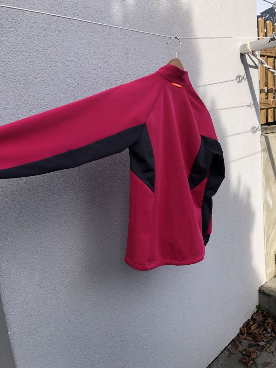 Daehlie Giacche: Daehlie Langlauf Jacke S – Usato da Fribourg venduto da ann_l9b7 4