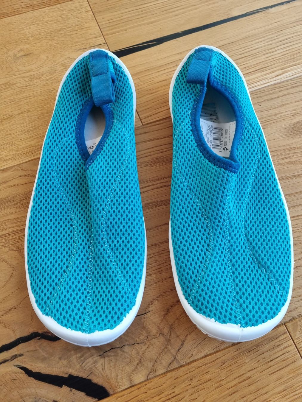 Decathlon Scarpe da uomo: Badeschuhe Gr.34/35 – Usato da Brütten venduto da gupi1717