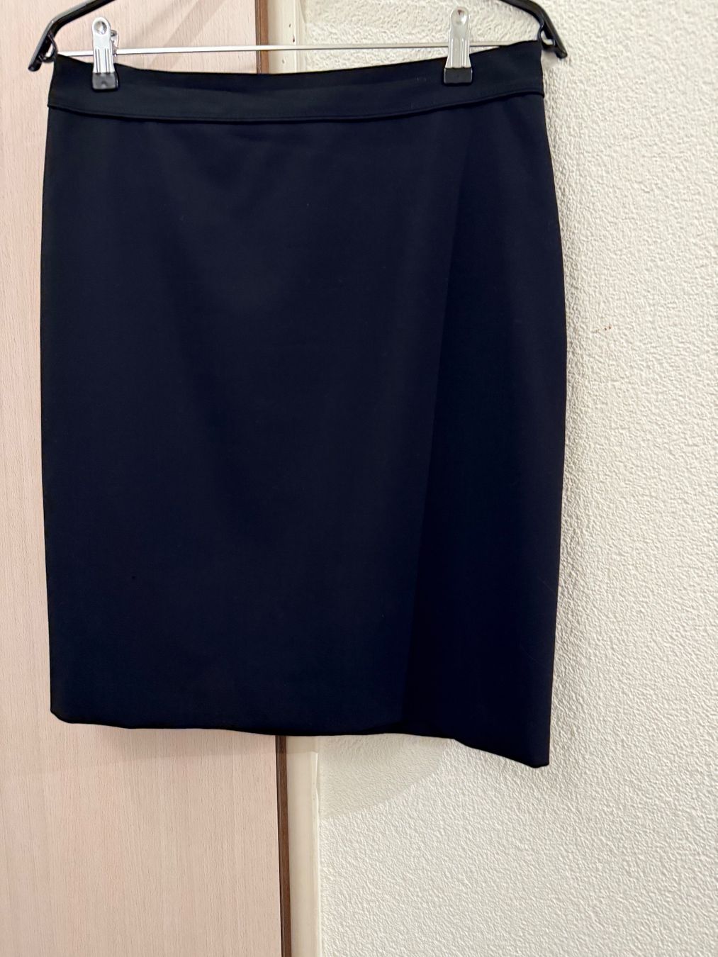 Hugo Boss Gonne: HUGO BOSS ROCK – Usato da Zürich venduto da flo_7cvq