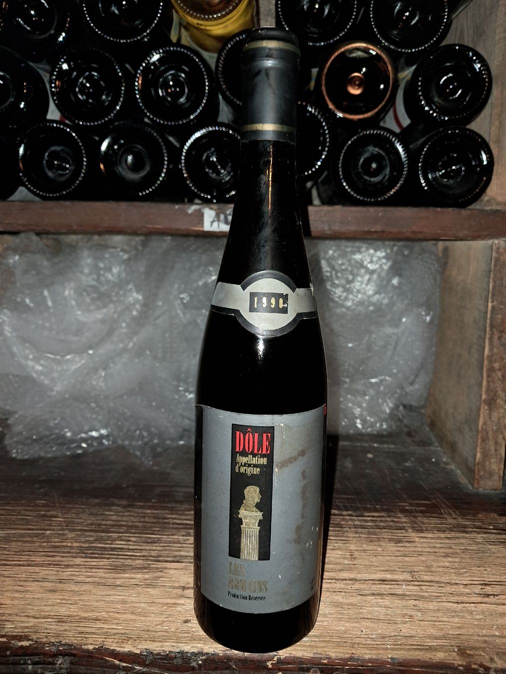 Vino: Dôle cuvée "Les Romains" 1990 – Nuovo e nell'imballaggio originale da Le locle venduto da juliensaran