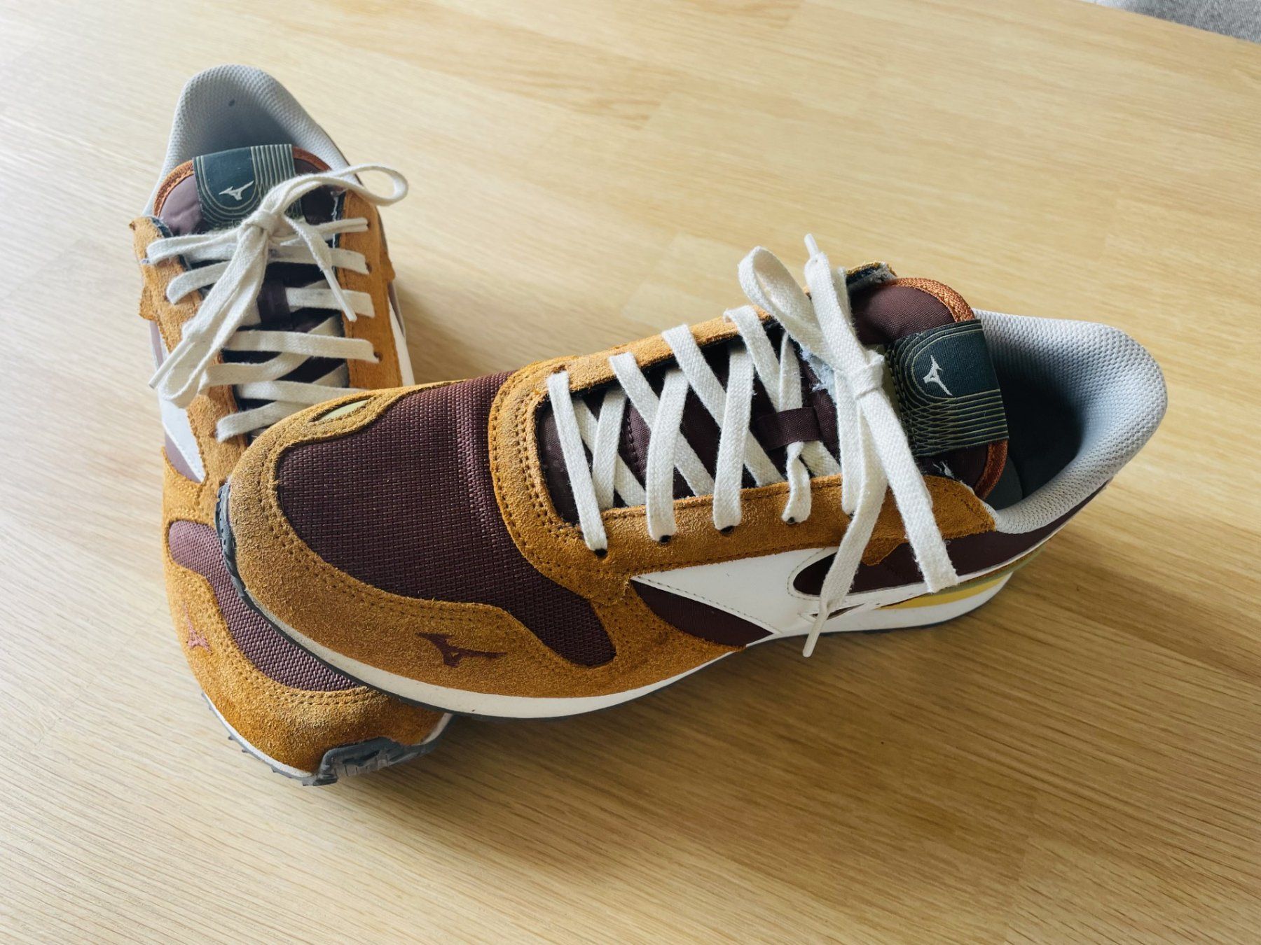 Mizuno Scarpe da uomo: MIZUNO Schuh RB87 – Usato da Davos Platz venduto da CarmenRi
