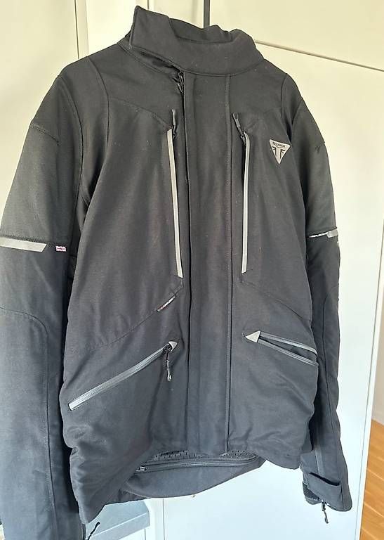 Jacken: Motorradjacke mit integriertem Rückenpanzer – Neu (gemäss Beschreibung) aus Münchenstein von bloombluem 1