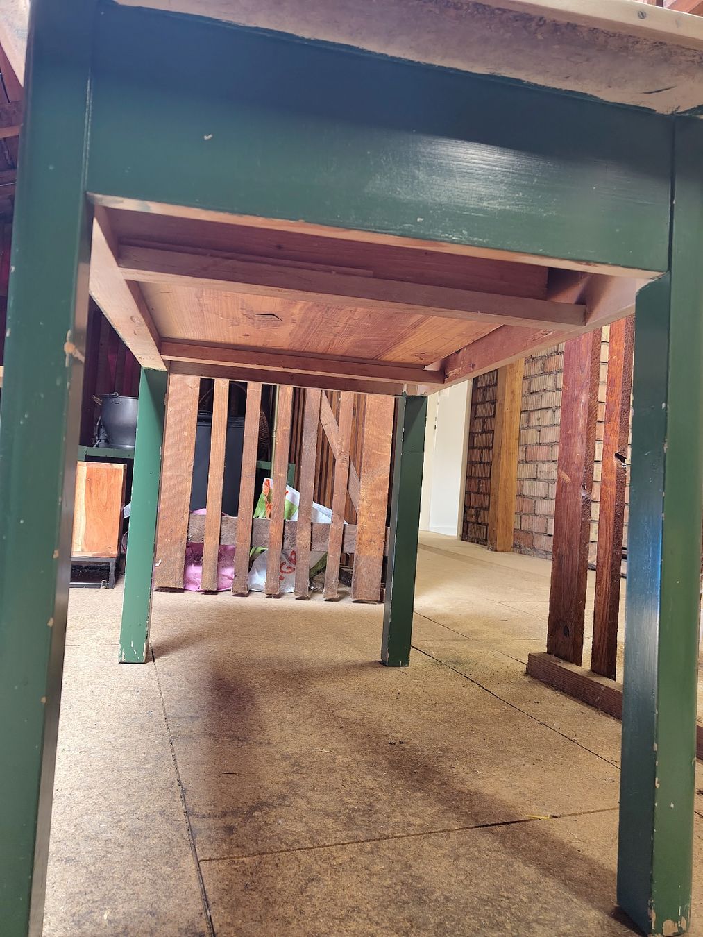 Tische: Tisch – Gebraucht aus Riehen von Kikerikirk 3