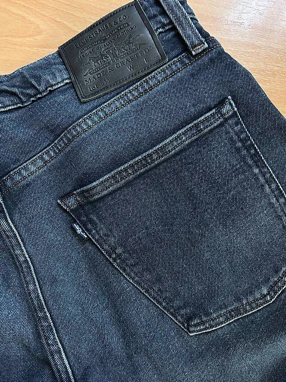 Levi's Jeans: Jeans Levis 511 Slim Grösse: W32,L34 – Usato da Niederglatt ZH venduto da Julia_4 1