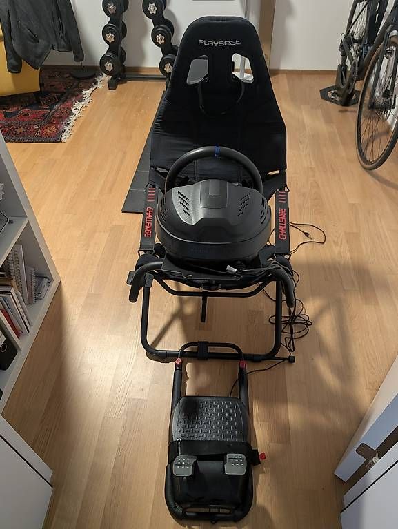 Thrustmaster Controller: Thrustmaster t300rs + playseat challenge – Gebraucht aus Bülach von dd90k3