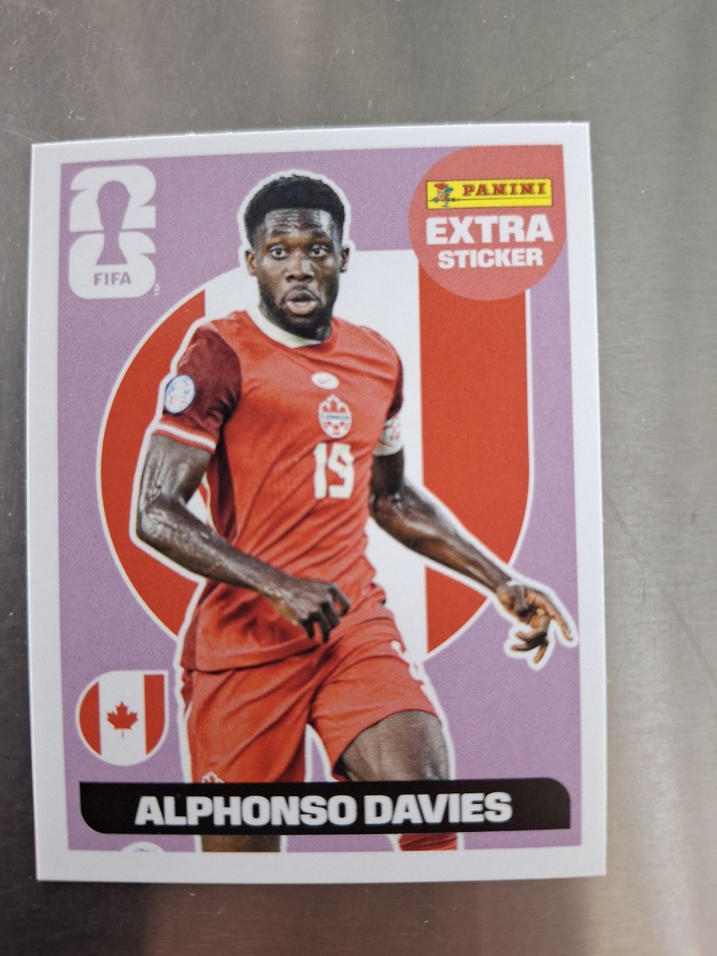 Panini Sammelbilder & Trading cards: Panini Extra Sticker Alphonso Davies FIFA World Cup 2026 – Neu und originalverpackt aus Herzogenbuchsee von marisav176
