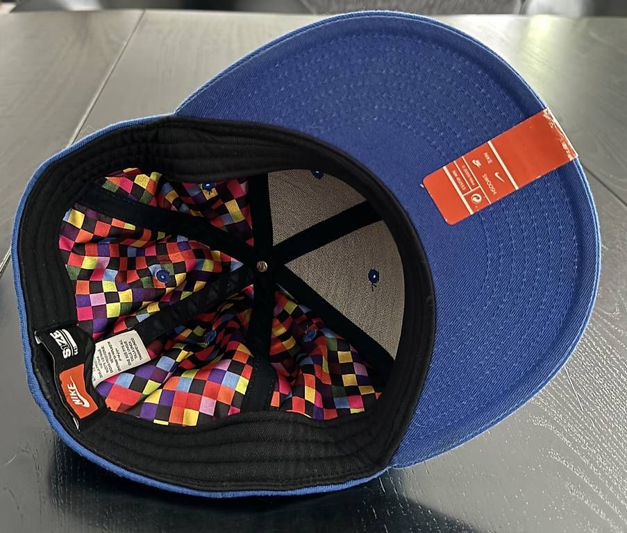 Chapeaux, bonnets & casquettes: Cappellini diversi – D'occasion à Giubiasco par PuPa70 1