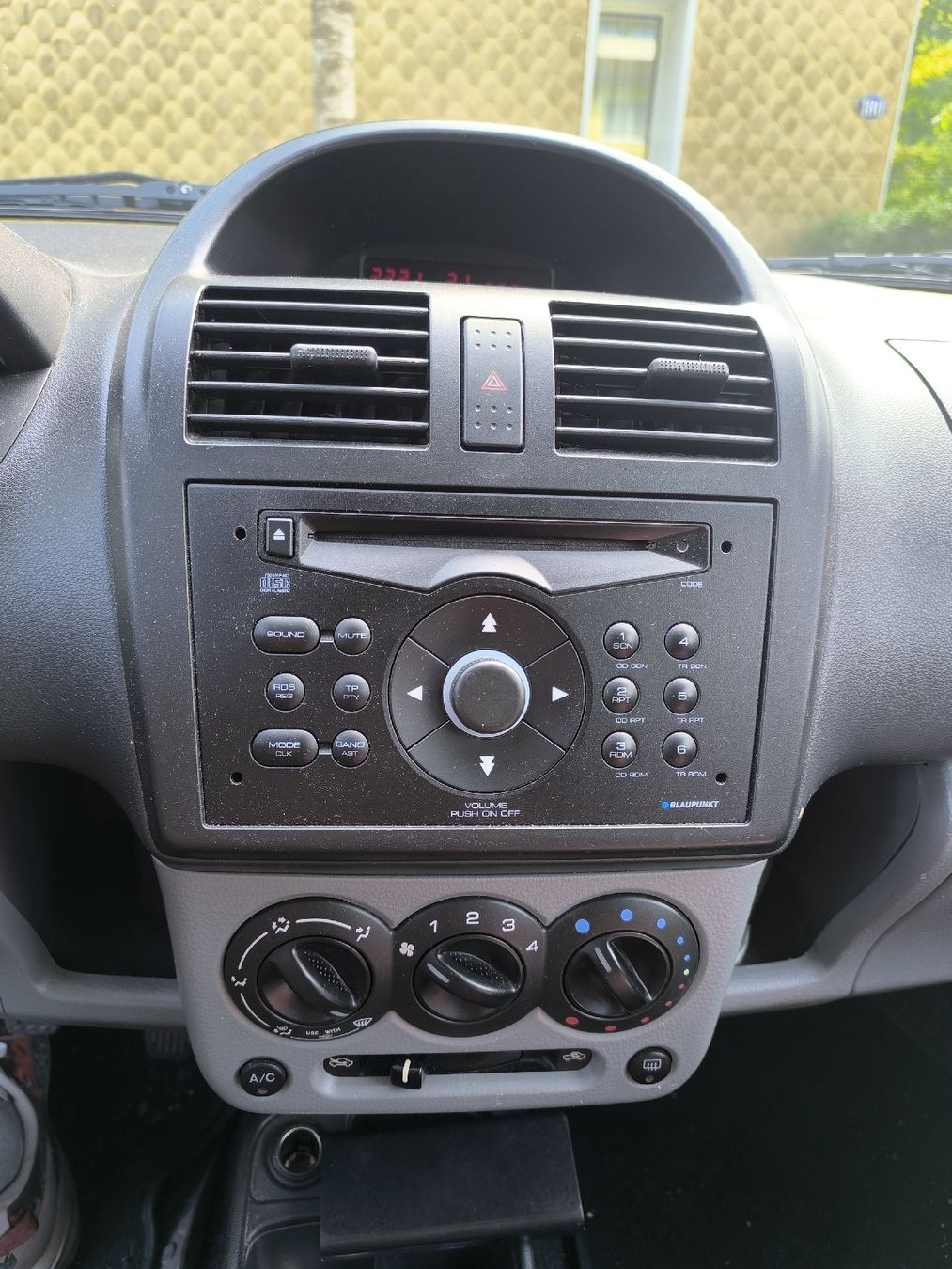 Autos: Subaru G3X Justy – Gebraucht aus St. Gallen von rac_8n8q 4