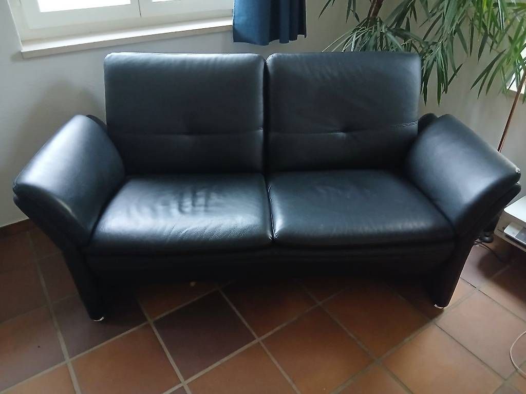 Sofas:  Sofa Leder   (in Pratteln) – D'occasion à Pratteln par pforter01 4