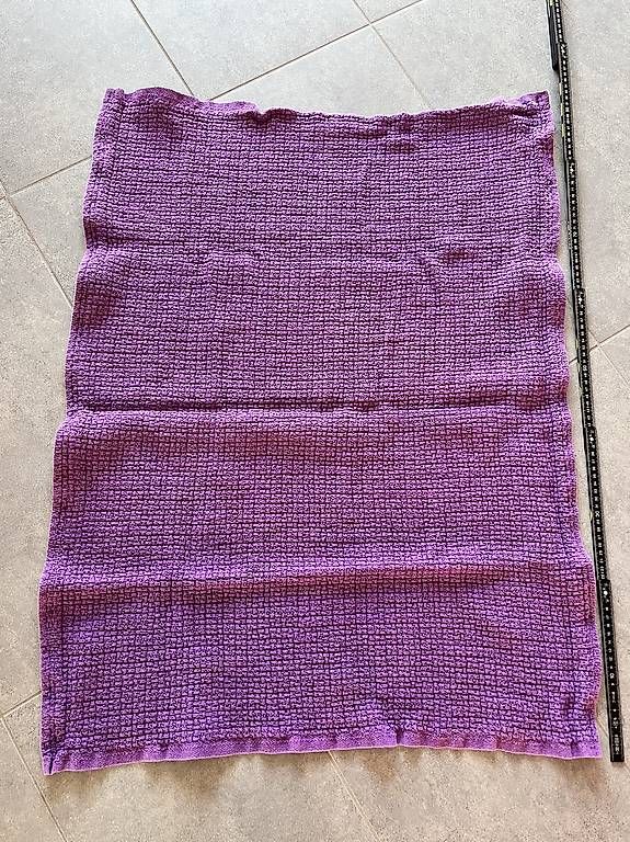 Coperte: Sommerdecke Violett 90x65cm – Usato da Erlinsbach SO venduto da SmilingTiki
