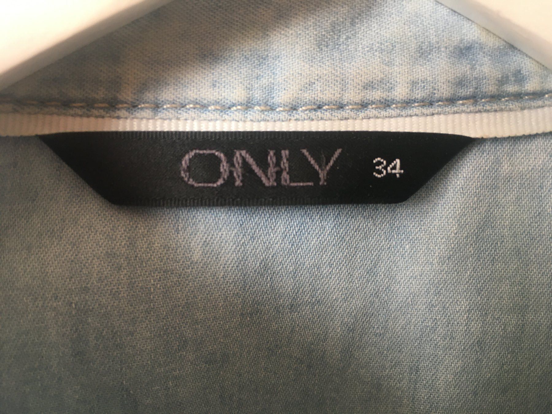 Only Camicette: ONLY - Jeansbluse Gr. 34 – Usato da Dietlikon venduto da Luna77 2