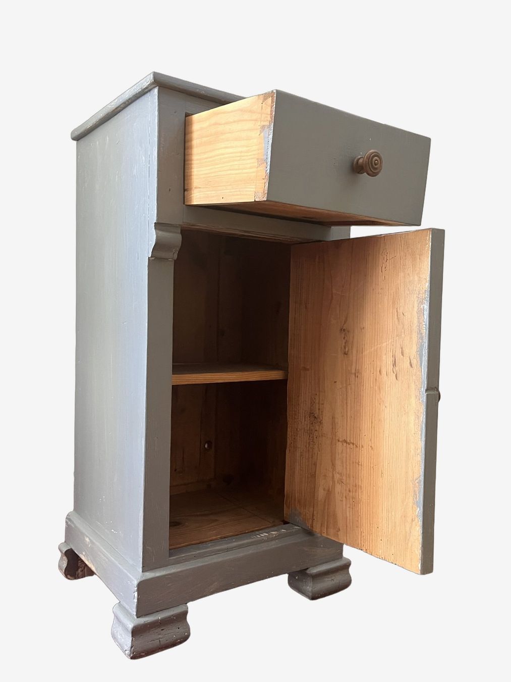 Nachttische: Ancienne table de chevet peinte /Alter bemalter Nachttisch – Gebraucht aus Morges von tresorio 2