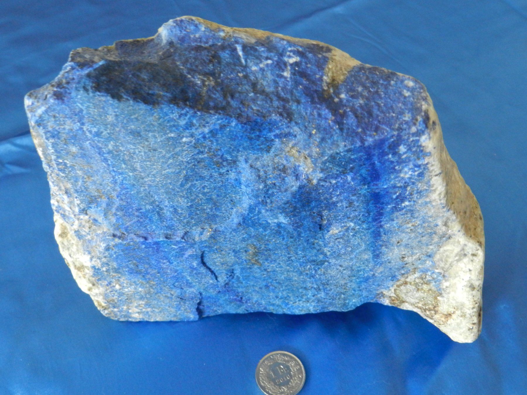 Minerali & Pietre curative: Lapislazuli Rohstein Mineralien Blau Edelstein – Usato da Russikon venduto da eunicetungol 2