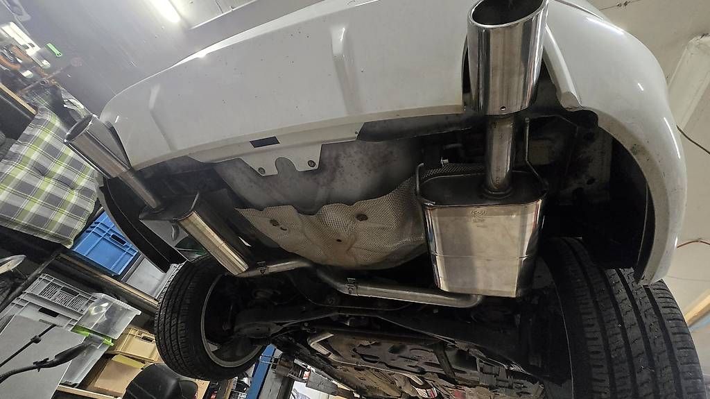 Sistemi di scarico: Sport Auspuff Fox Neu – Usato da Unterägeri venduto da Cappuccino80 1