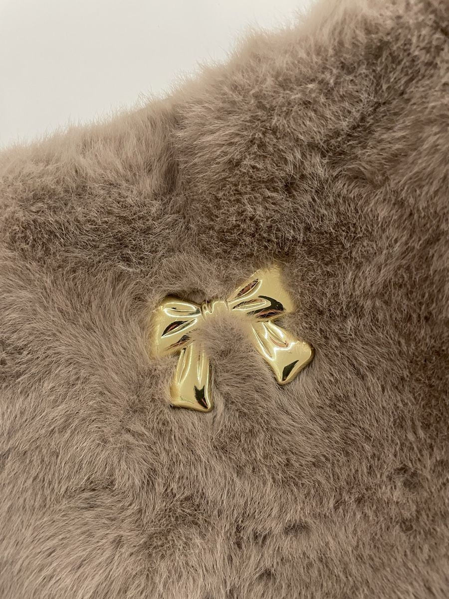 Borse da donna: FLUFFLY SHOULDER BAG – Nuovo (secondo la descrizione) da Ziefen venduto da Elar_store 2