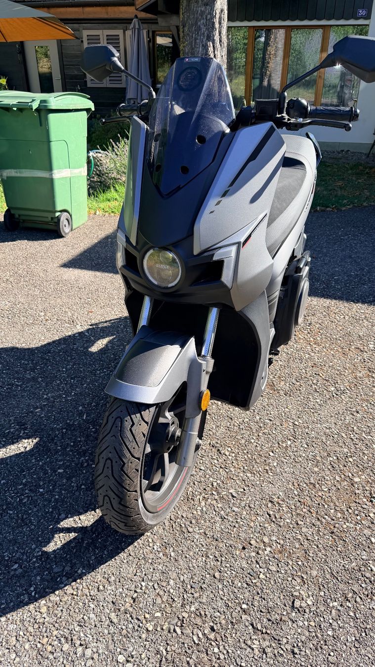 Scooter: Scooter électrique Silence S01+ – Usato da Corsier GE venduto da cla_bf9p
