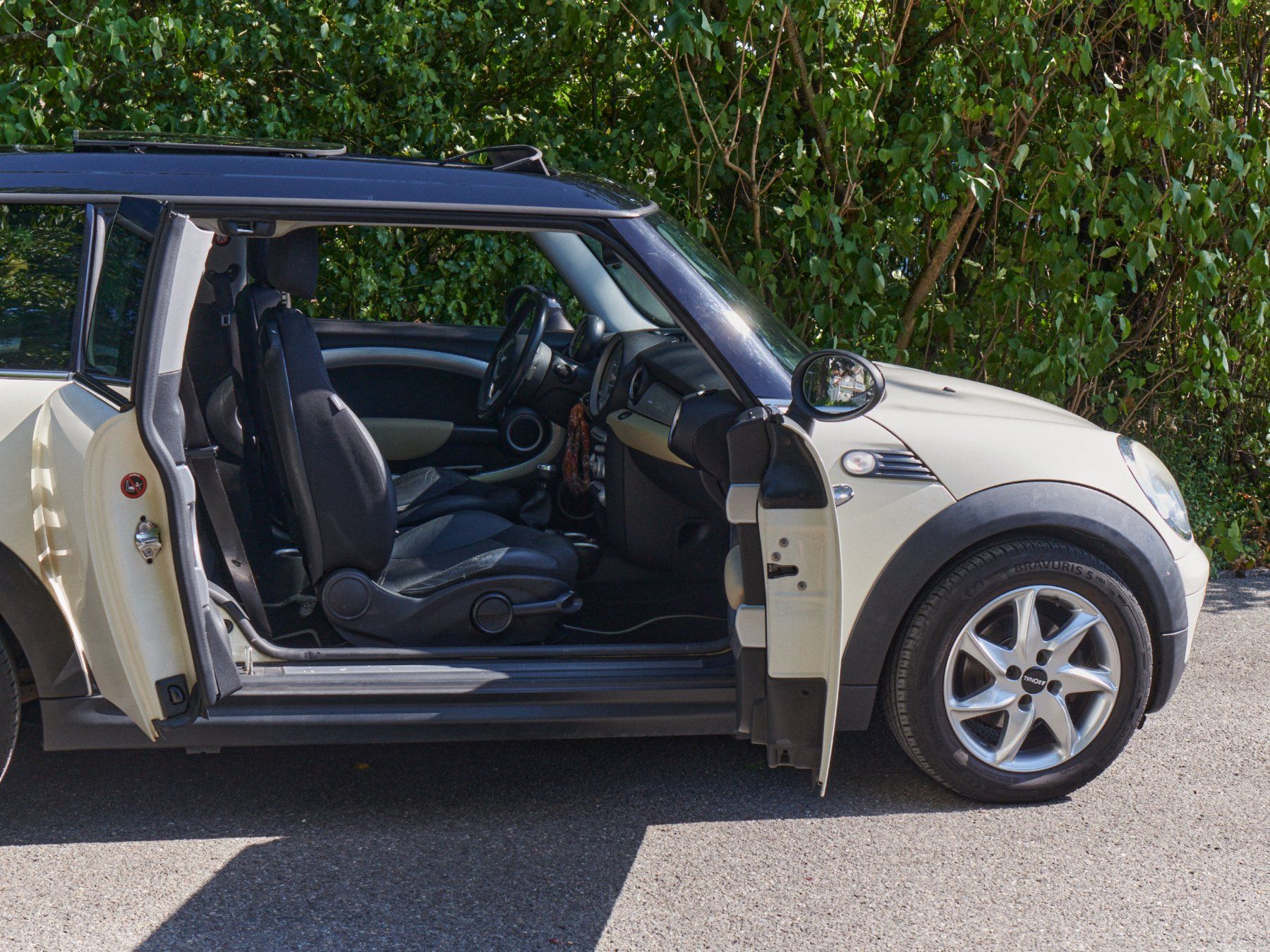 Mini Autos: Mini Cooper Clubman – Gebraucht aus Oetwil a d Limmat von JSTNR 5
