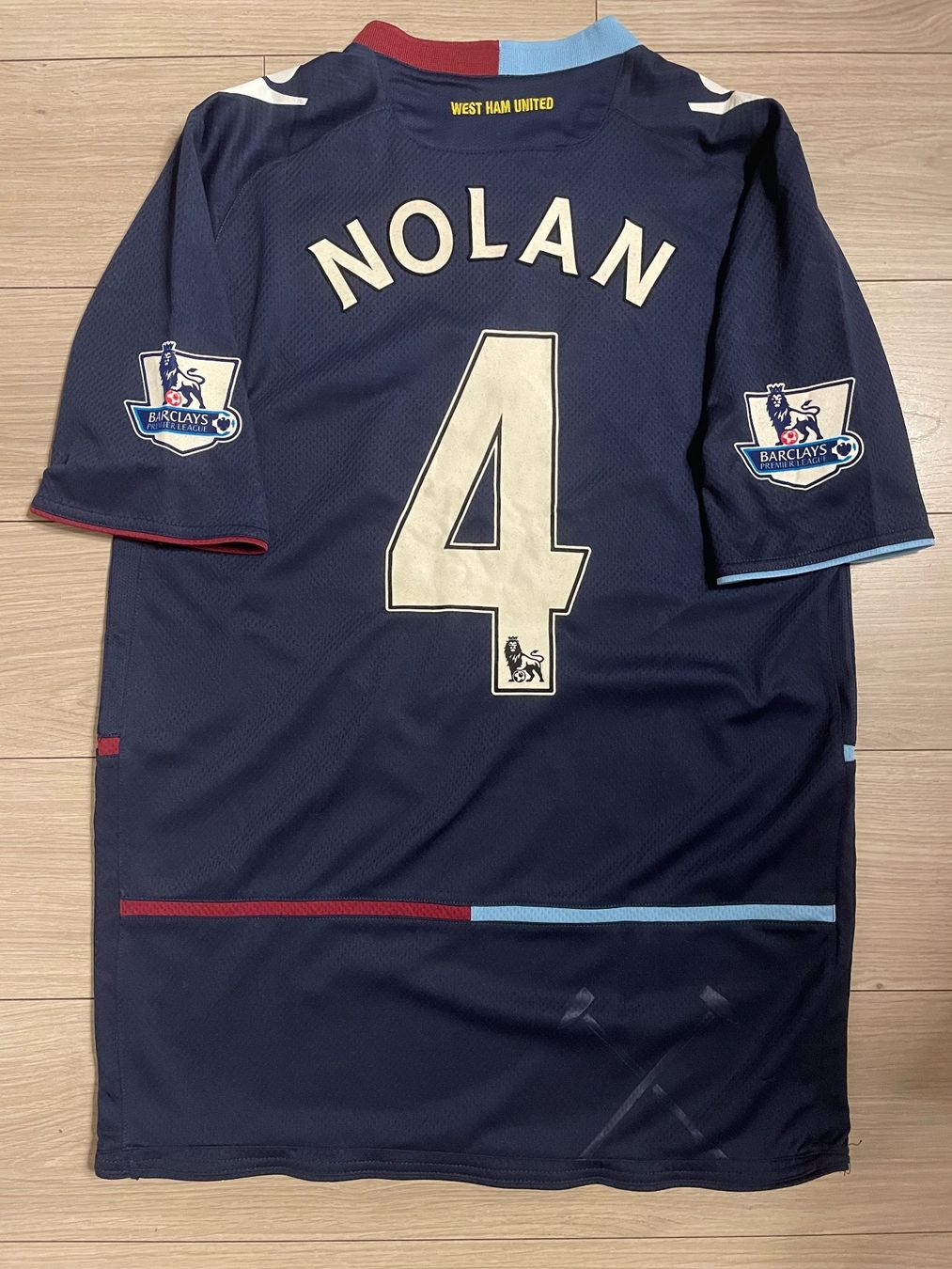 Canottiere & Pantaloni: 2012-13 West Ham Nolan trikot – Usato da Castione venduto da REER
