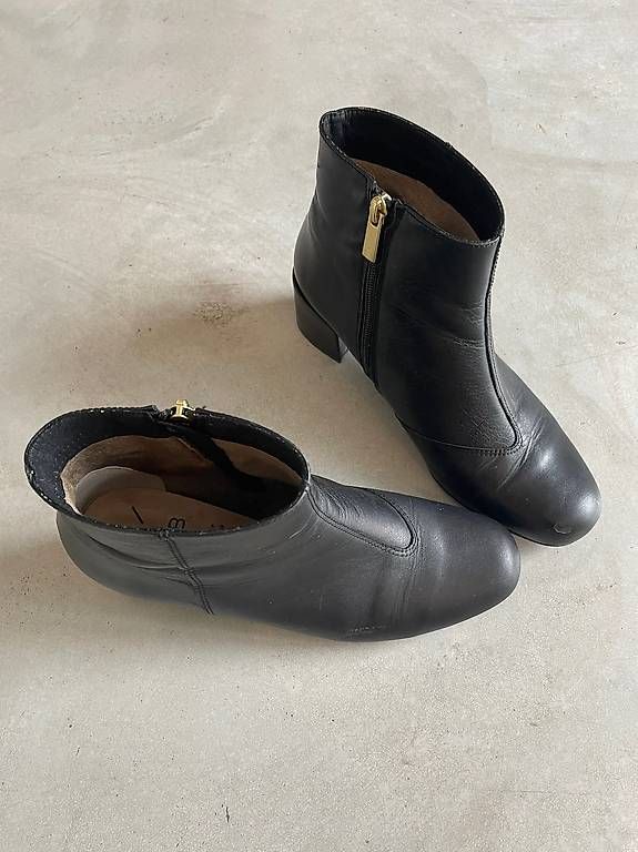 Scarpe da donna: KMB Stiefeletten gr. 39 – Usato da Ipsach venduto da Cynicat 1