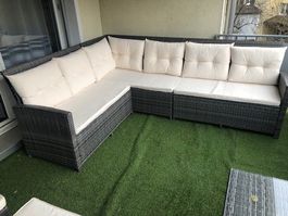 Grosse Sitzlounge, wenig gebraucht