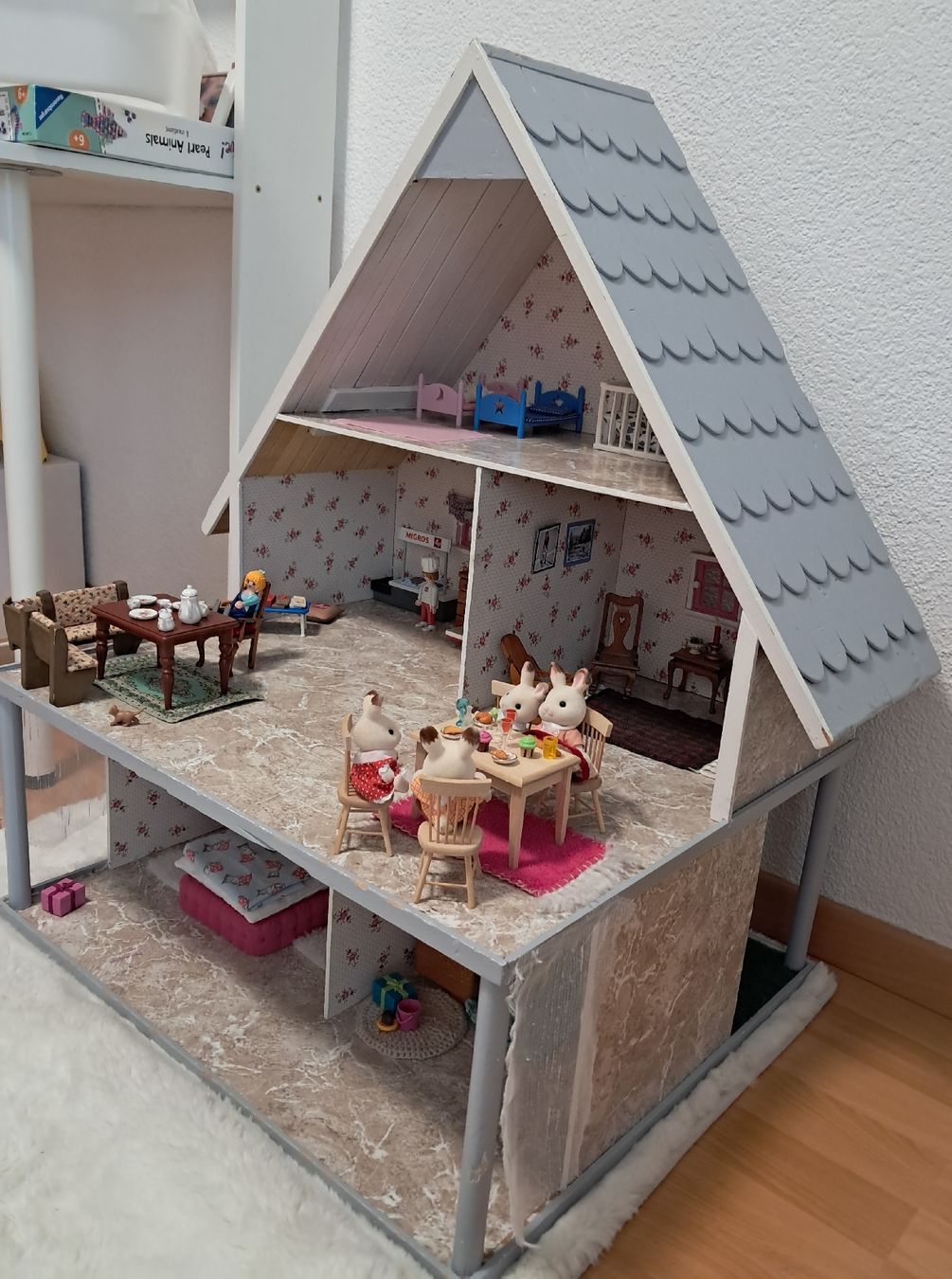 Case e mobili per bambole: Puppenhaus – Usato da Abtwil venduto da sabrina080 2