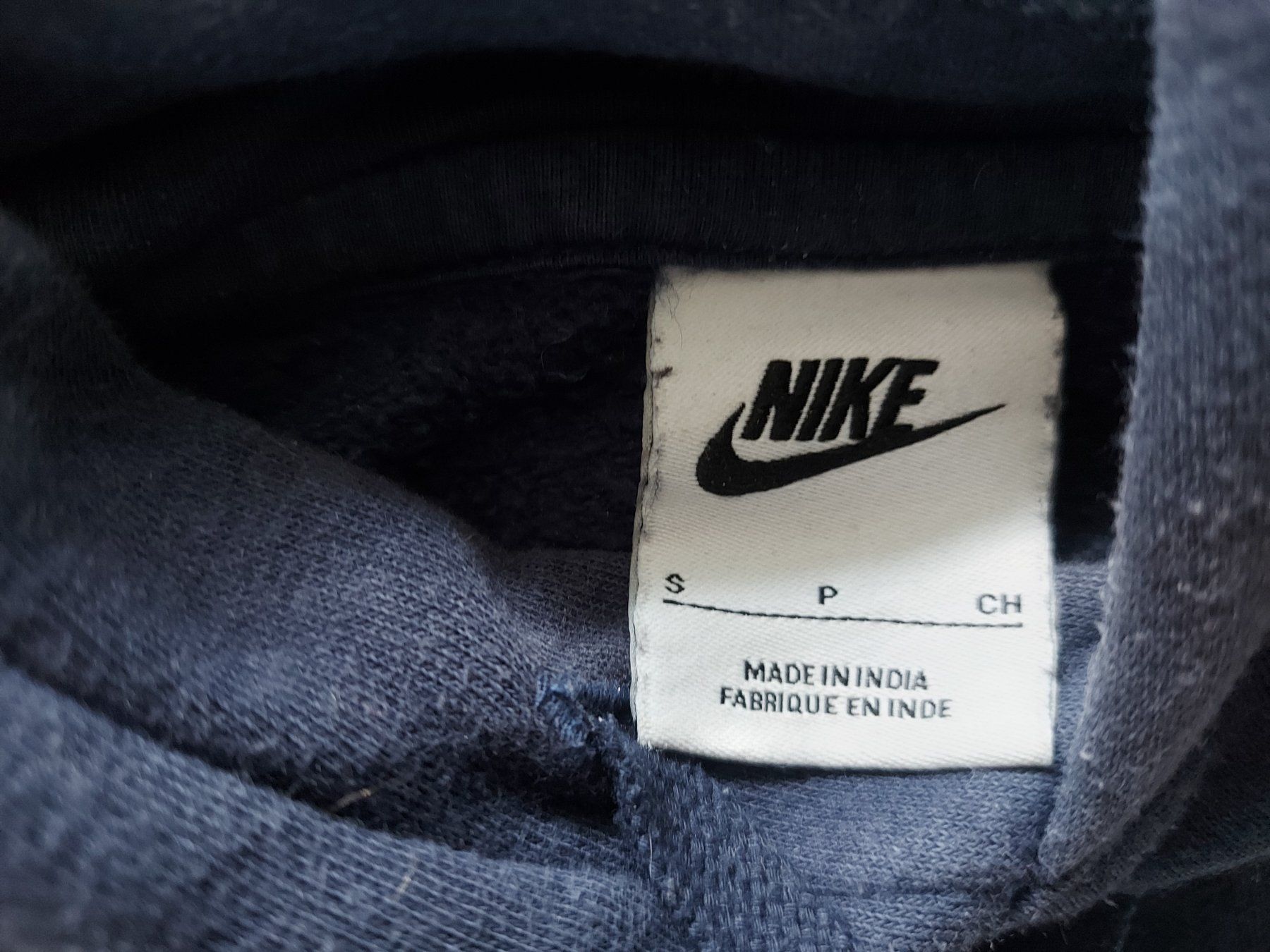 Nike Maglioni & Felpe: Nike Pullover und Hoodies Set Grösse S/M – Usato da Nänikon venduto da anie1973 1