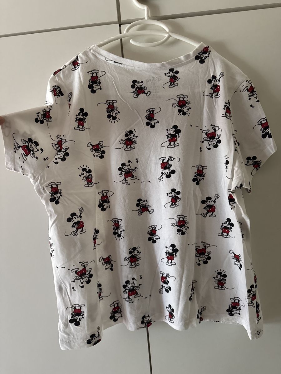 Disney T-shirt: T-shirt Disney Topolino – Usato da Rancate venduto da Waly__ 1