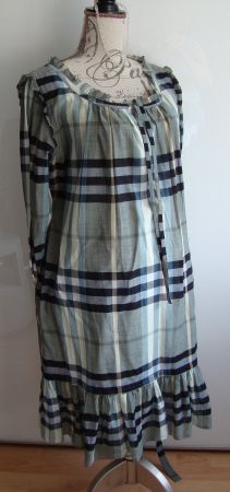 Burberry * Cotton * M