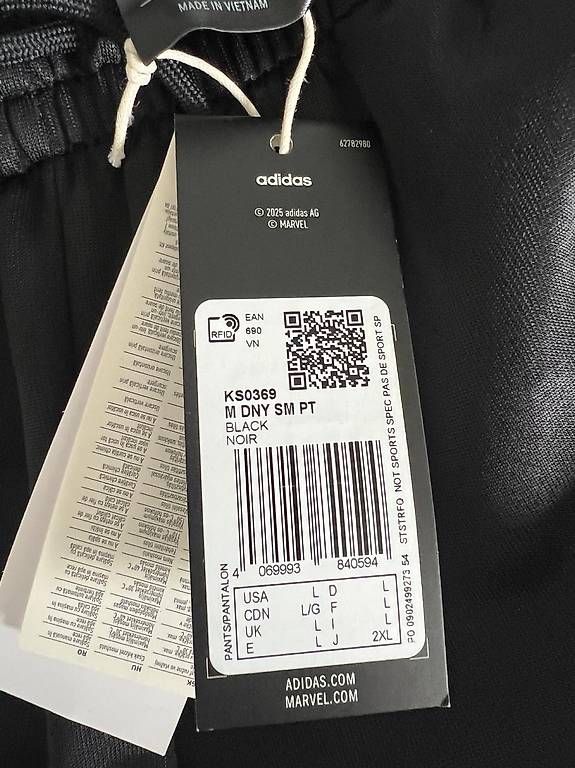 Adidas Hosen: Adidas Trainerhose – Neu (gemäss Beschreibung) aus Wangen ZH von alexia022 2