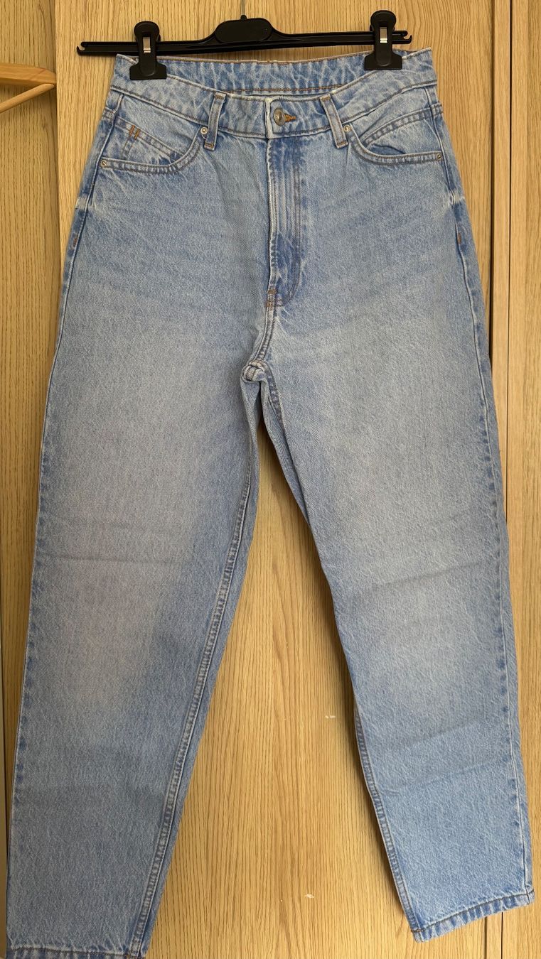Bershka Jeans: Jeans – Usato da Basel venduto da cey_ns7g