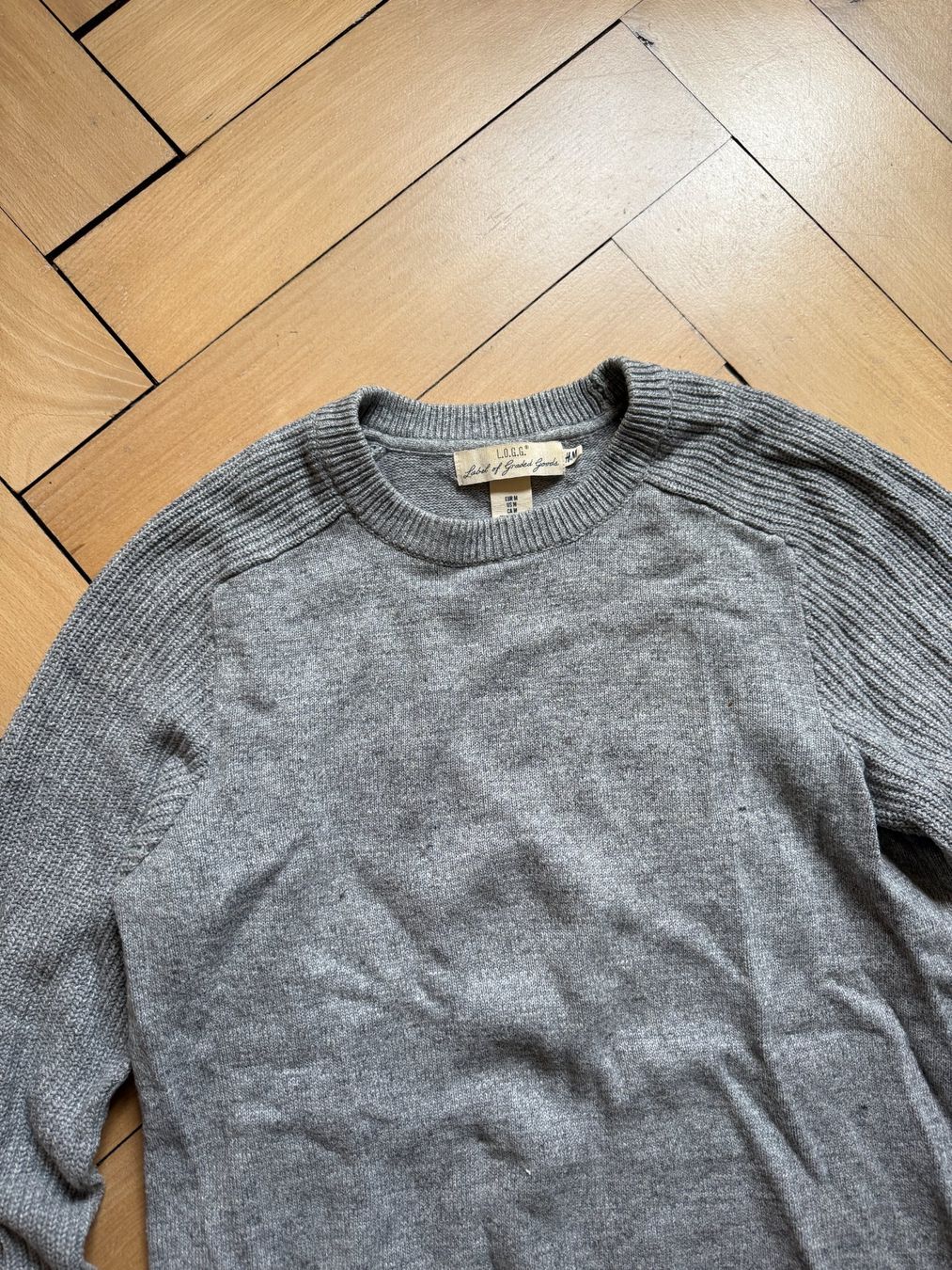 H&M Pulls & Sweat-shirts: Feinstrick Pullover hellgrau M – D'occasion à Zürich par Diazaio 1