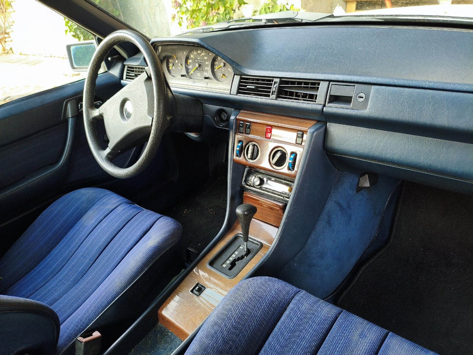 Mercedes-Benz Automobili: Mercedes Benz E300D W124 – Usato da Ostermundigen venduto da grafilus 1