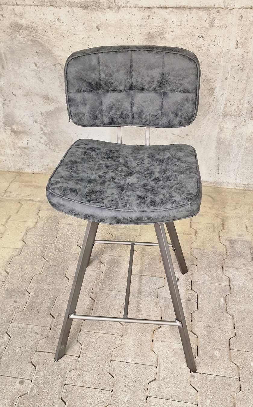 Sgabelli: Moderner Barhocker im Industrial Style - Grau Lederlook – Usato da Affeltrangen venduto da Szafaoli 3