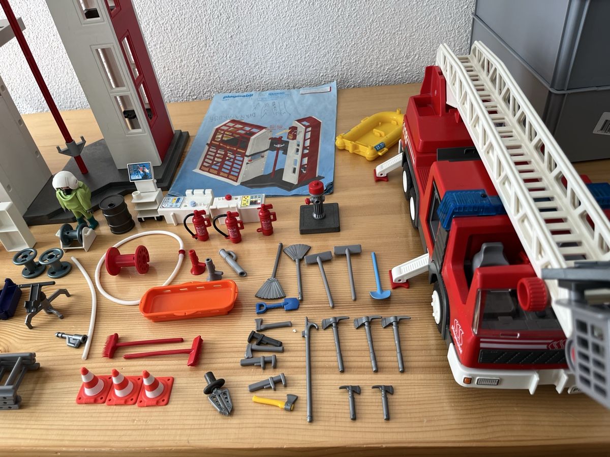 Playmobil Jouets: Playmobil Feuerwehr  – D'occasion à Frauenfeld par adj04 3