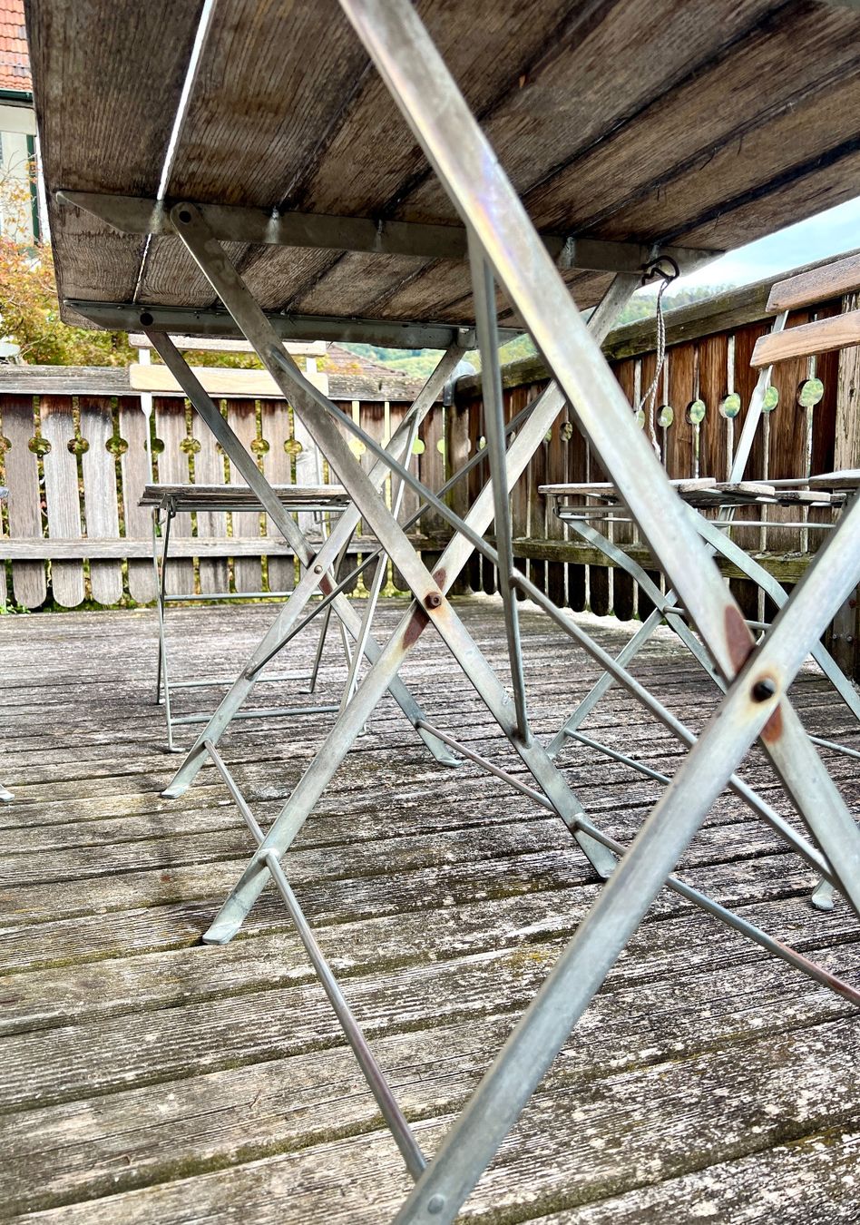 Set di tavolo e panche: Gartensitzgruppe, Klappmöbel, verwittert – Usato da Malans GR venduto da Aadalina 3
