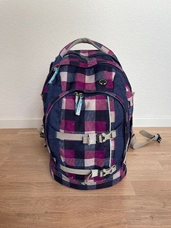 Schulrucksack Satch kariert lila blau gebrauchter Zustand