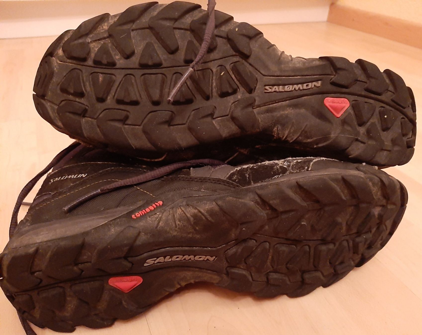 Salomon Herrenschuhe: SALOMON Wanderschuhe Schuhe Trekkingschuhe Bergschuh GoreTex – Gebraucht aus Wilderswil von SFSw 7